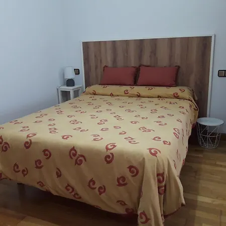 Apartment Ponfetemple *